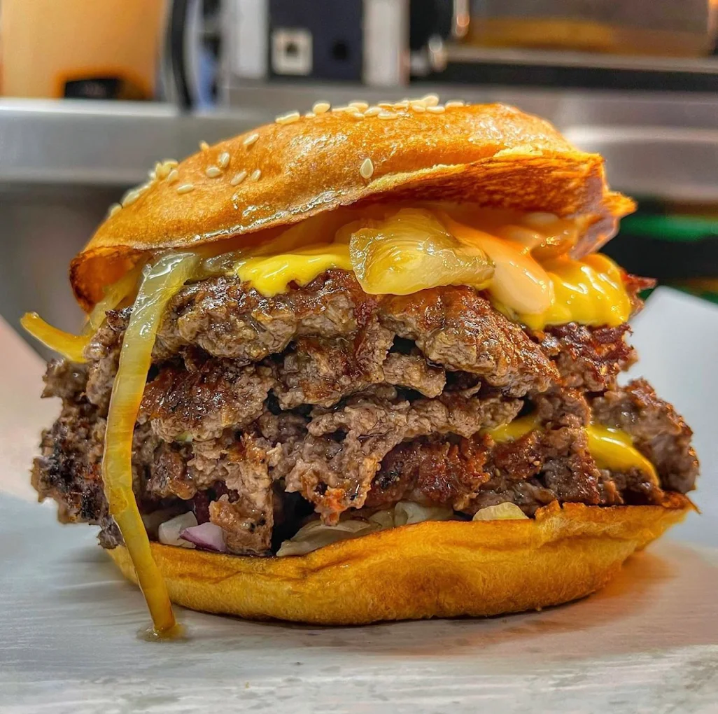 Full menu consistency for your burger joint - before SnackSnap AI enhancement