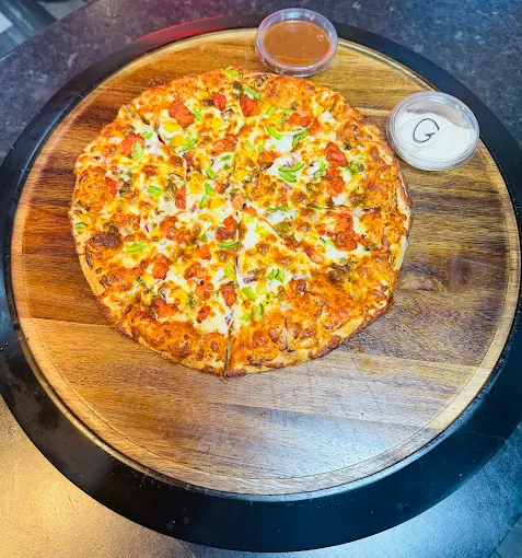 Pizza photo before SnackSnap